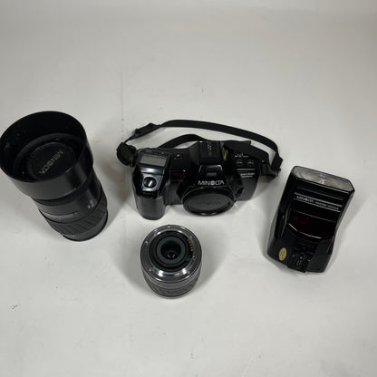 Minolta Maxxum 7000i Vintage SLR Film Camera + Maxxum 3200i Flash & 2 AF Lenses