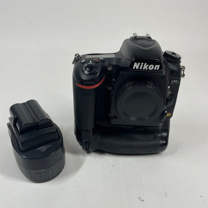 Nikon D750 24.3MP Digital SLR DSLR Camera