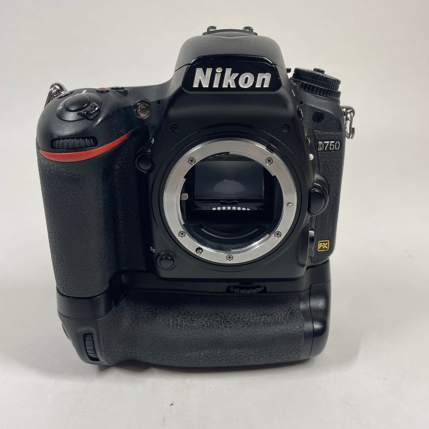 Nikon D750 24.3MP Digital SLR DSLR Camera