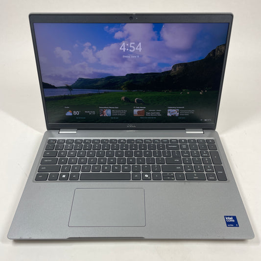Dell Latitude 5550 15.6" Core Ultra 7 155U 1.7GHz 32GB RAM 128GB SSD